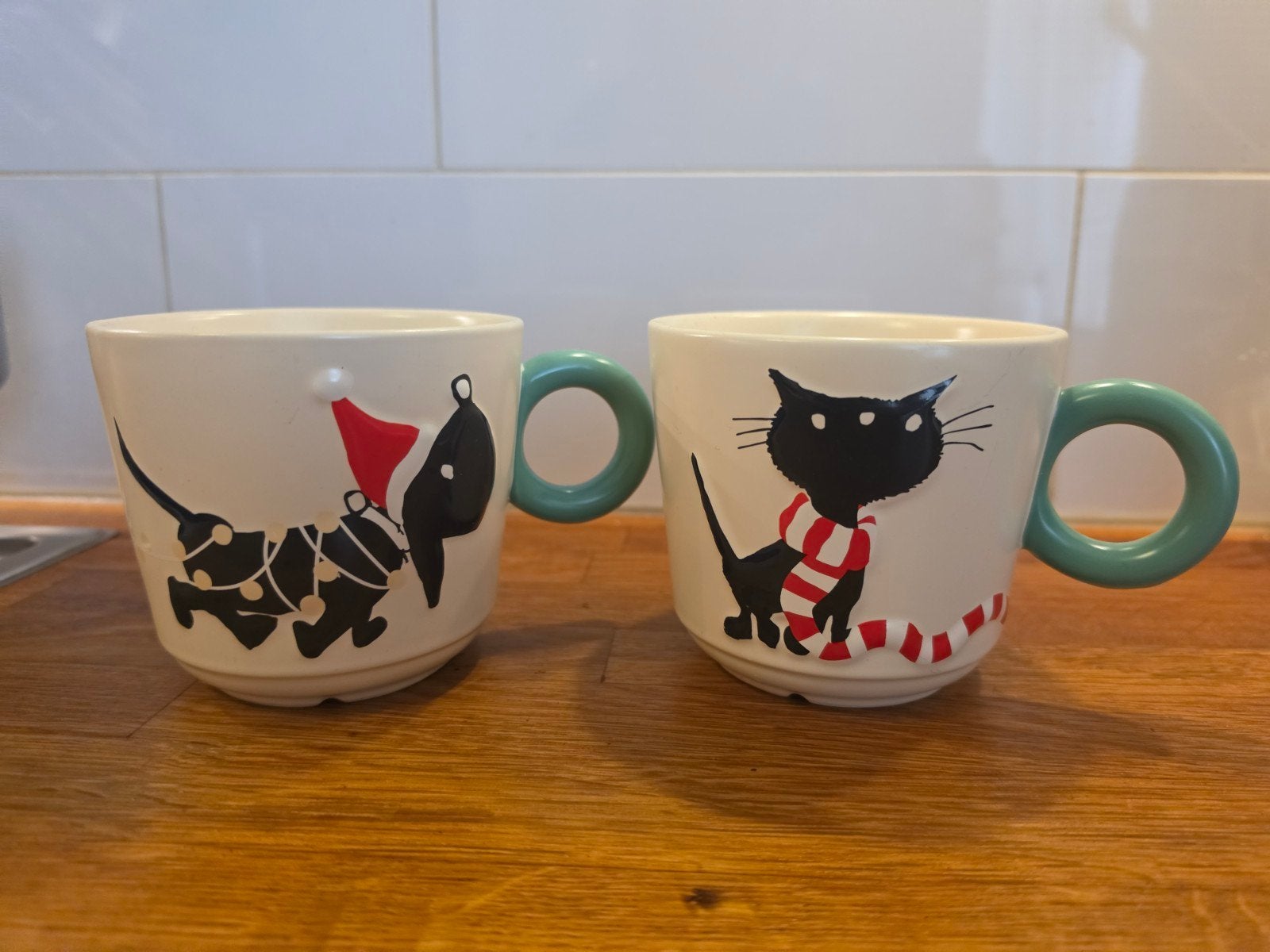 set van takkie en siepie mokken., Ophalen of Verzenden, Zo goed als nieuw, Overige stijlen, Kop(pen) en/of Schotel(s)