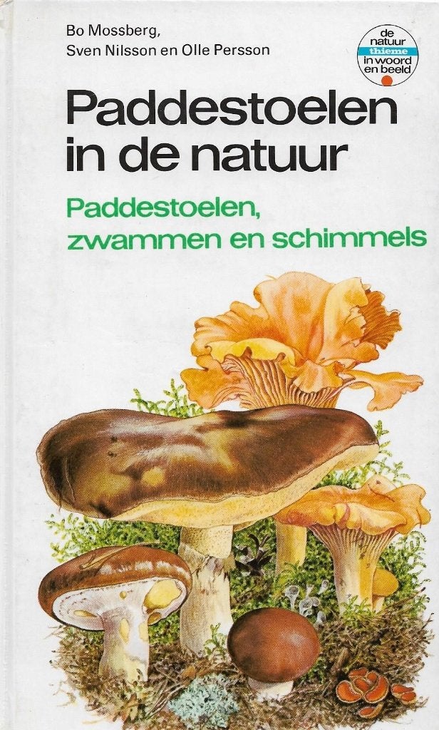 Paddestoelen in de natuur, Ophalen of Verzenden, Zo goed als nieuw, Natuur algemeen