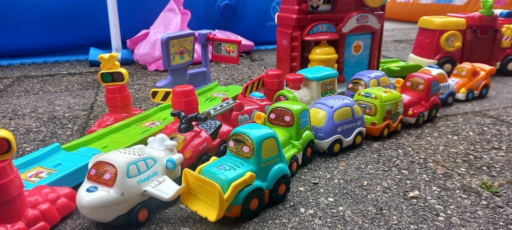 VTech Toet Toet Auto's groot pakket, Ophalen, Zo goed als nieuw, 2 tot 4 jaar