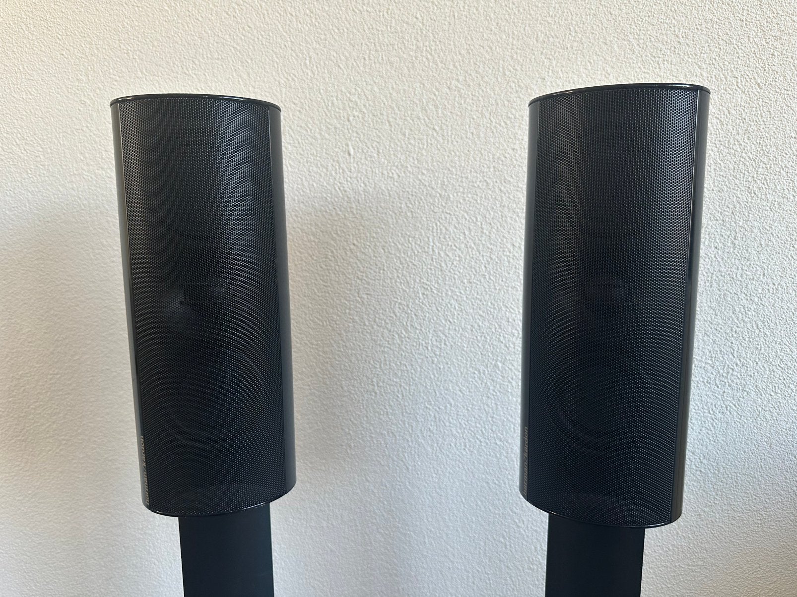 Harman Kardon SAT-TS60 inclusief staanders, Audio, Tv en Foto, Ophalen, Vloerstaande luidspreker, Zo goed als nieuw, Inclusief kabels