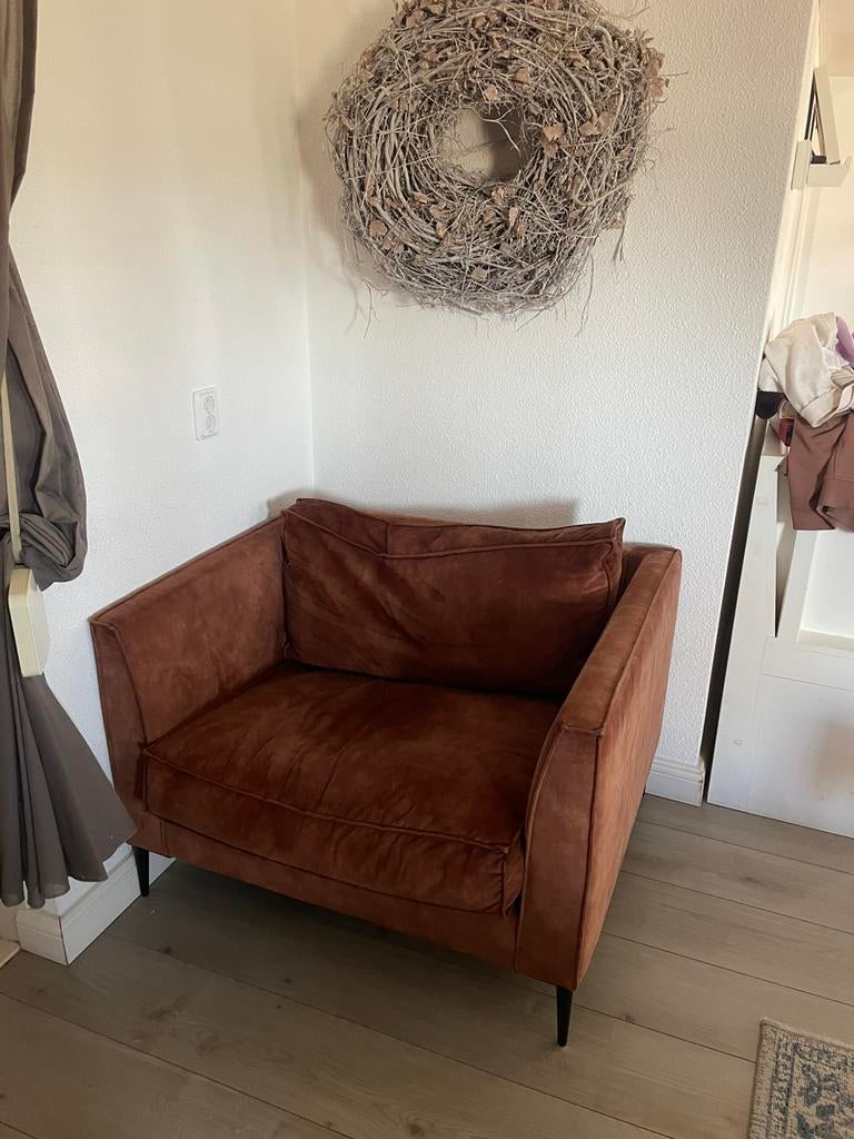 Woood cognac loveseat gratis, Huis en Inrichting, Banken | Sofa's en Chaises Longues, Ophalen, Tweepersoons, 75 tot 100 cm, Zo goed als nieuw