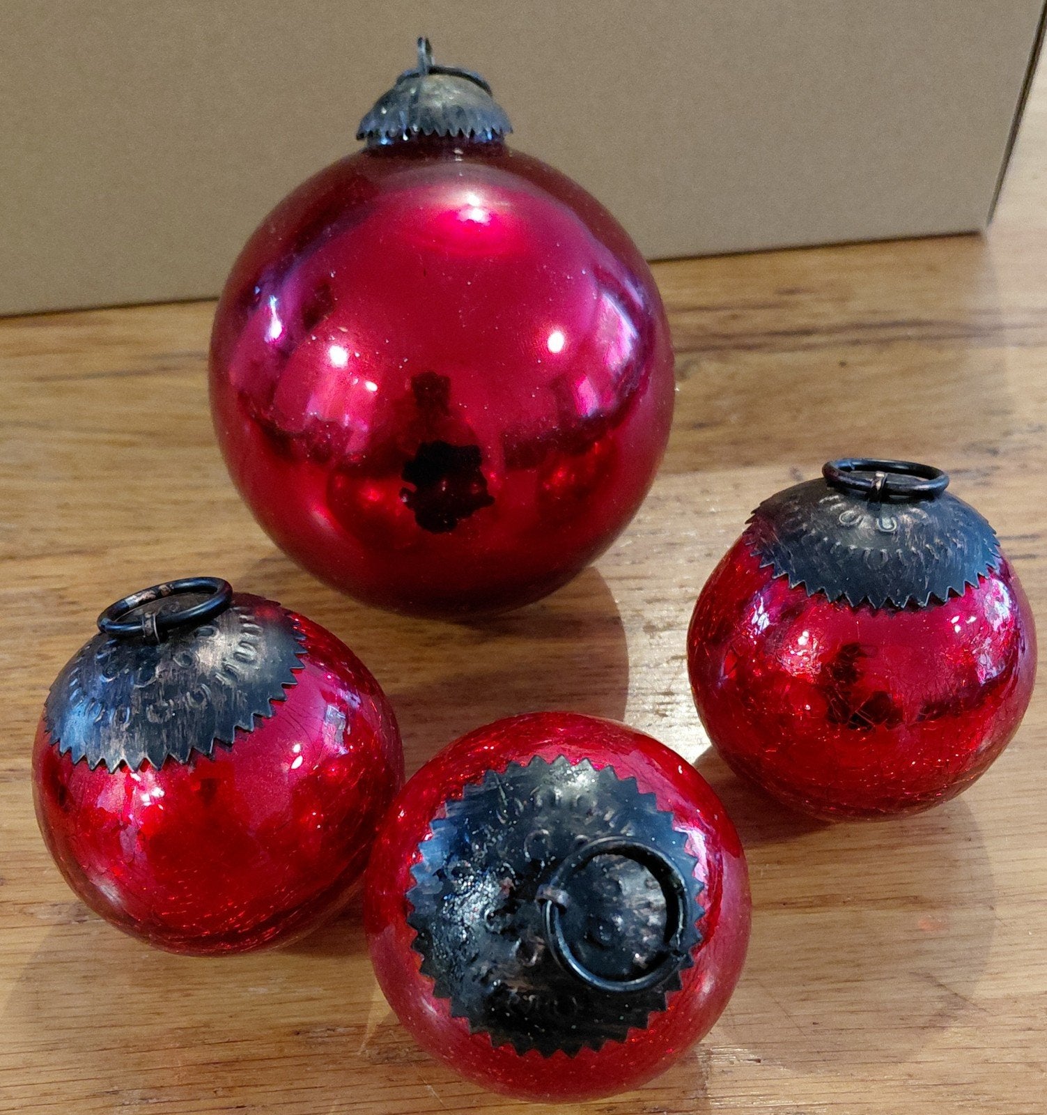 Antieke rode kerstballen, heksenbal, kugel, Antiek en Kunst, Ophalen