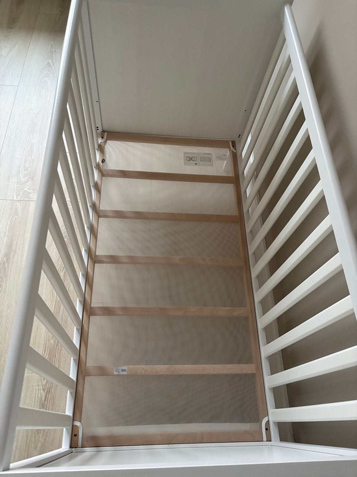 Ikea ledikant wit, Kinderen en Baby's, Babywiegjes en Ledikanten, Ophalen, Zo goed als nieuw, Ledikant
