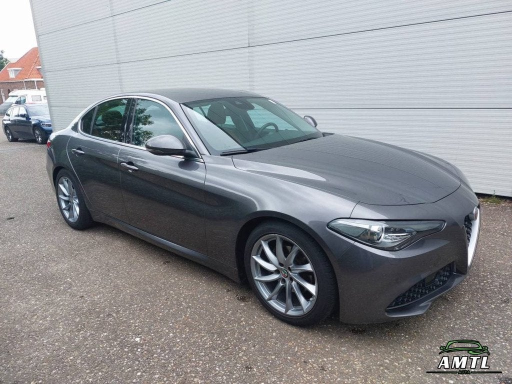 Alfa Romeo Giulia, Automaat, 745 kg, Achterwielaandrijving, Euro 6