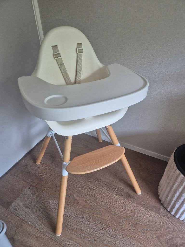 Childhome  Kinderstoel, Kinderen en Baby's, Kinderstoelen, Ophalen, Gebruikt, Overige typen, Gordel(s)