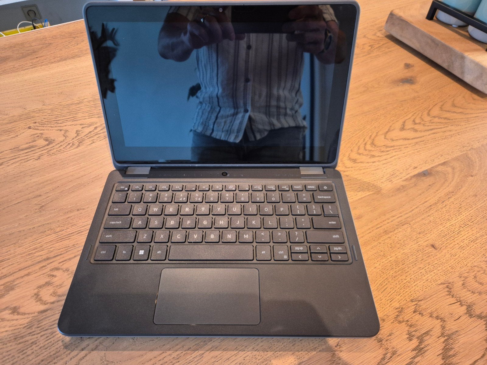 Dell Latitude 3120 Laptop mavo/havo/vwo  (touch screen), Computers en Software, Windows Laptops, Ophalen of Verzenden, 2 tot 3 Ghz