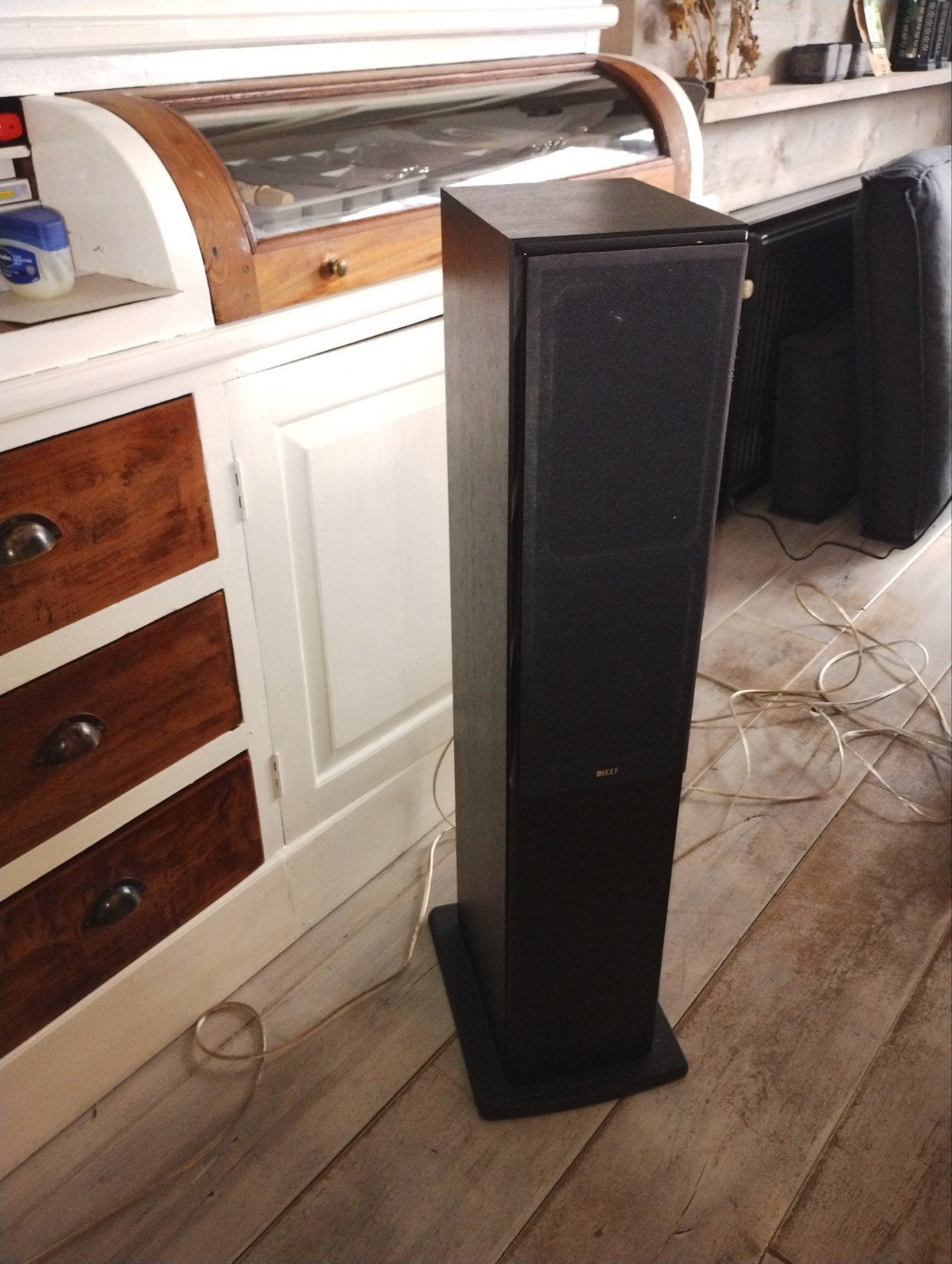 Foto 8 van Onkyo TX-NR646 Atmos 4K Spotify phono optioneel Kef speakers