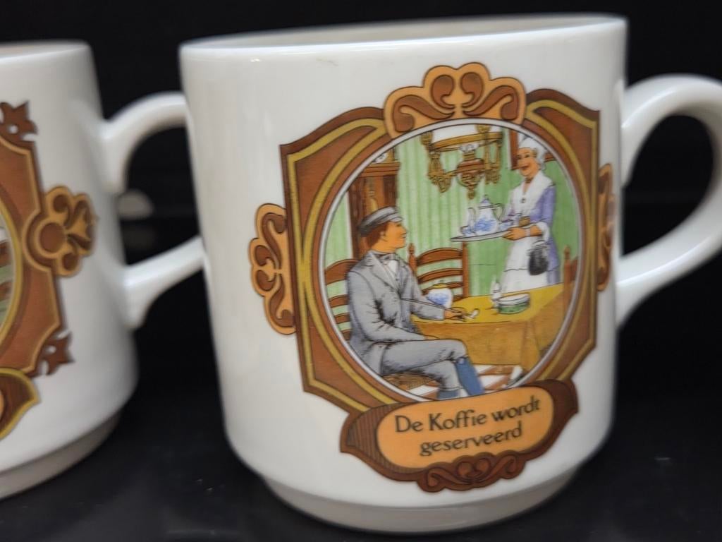 3 vintage Douwe Egberts koffiemokken met Hollandse taferelen, Antiek en Kunst, Ophalen of Verzenden