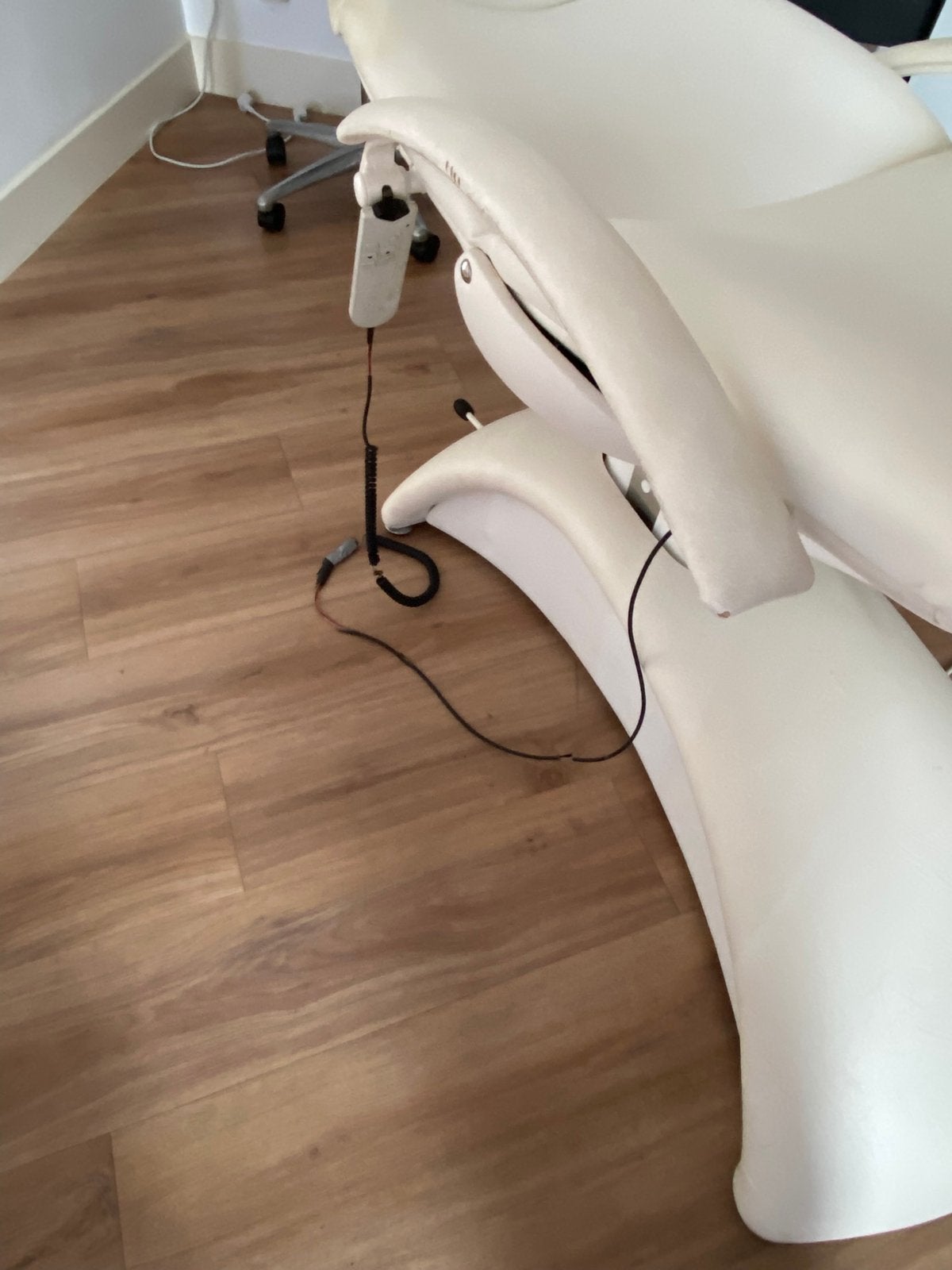 Foto 7 van Schoonheidsspecialiste stoel