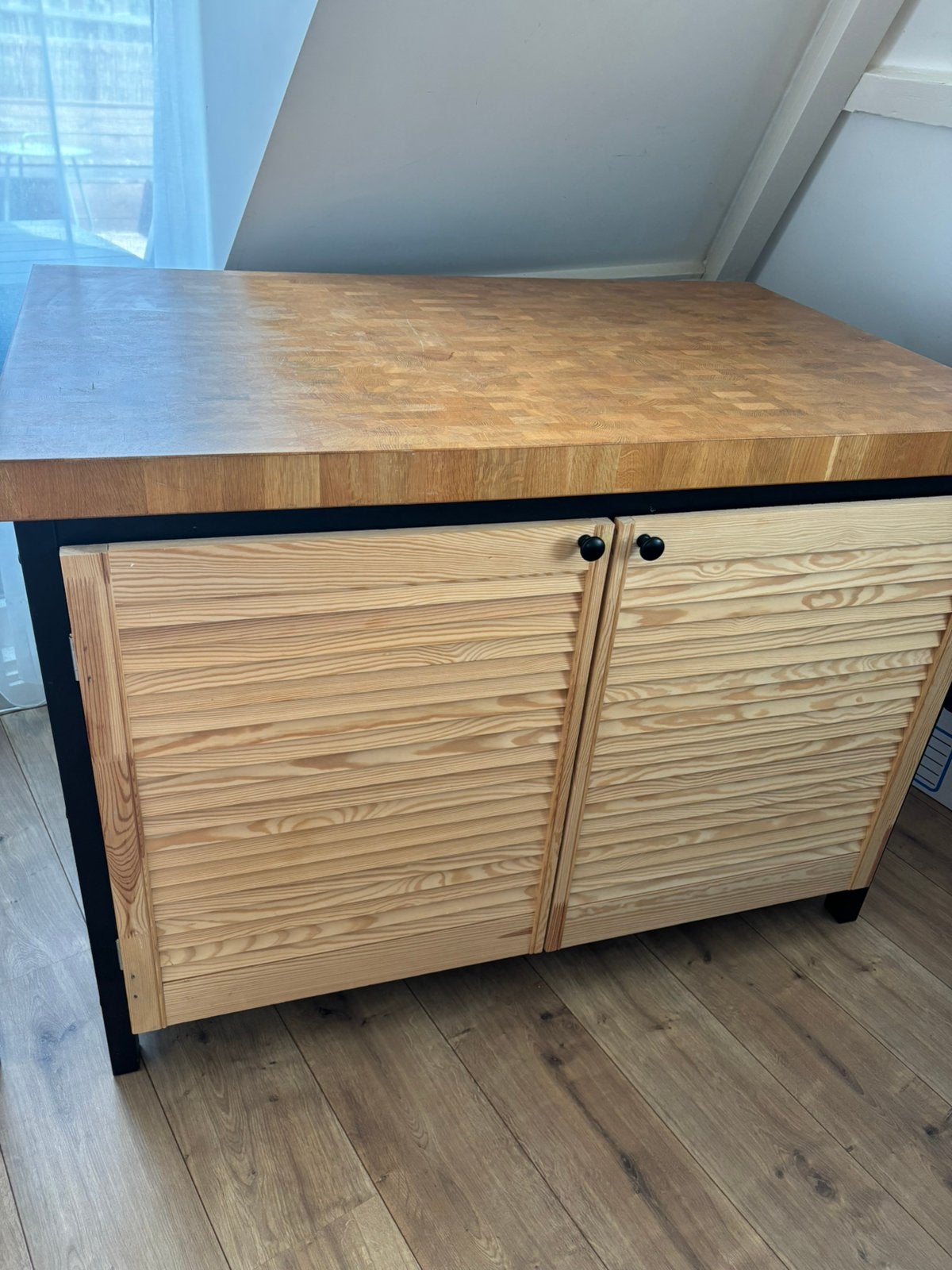 IKEA Vadholma Keukeneiland zwart/eiken dichtgebouwd, Ophalen, Gebruikt, 100 tot 150 cm, Eikenhout
