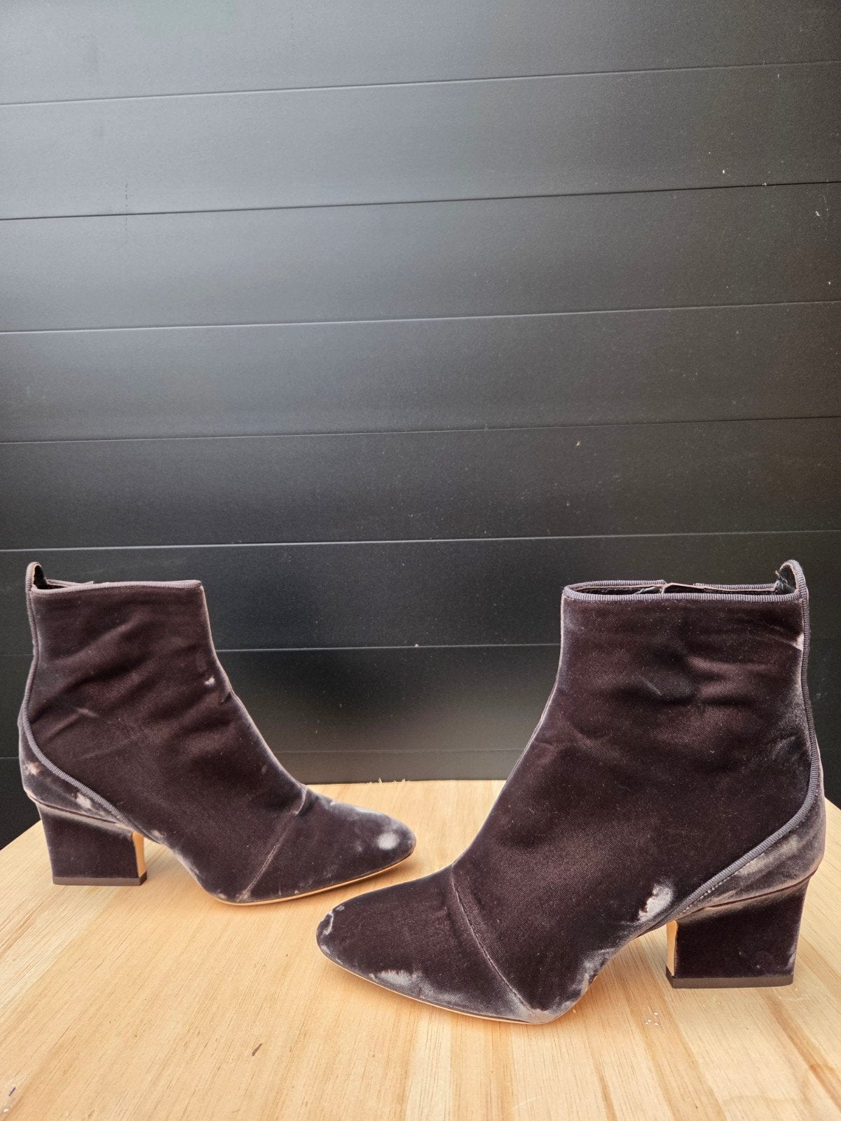 Nieuwe Jimmy Choo Dames Laarsjes - Elegant & Stijlvol - mt38, Overige kleuren, Lage of Enkellaarzen, Nieuw, Ophalen of Verzenden