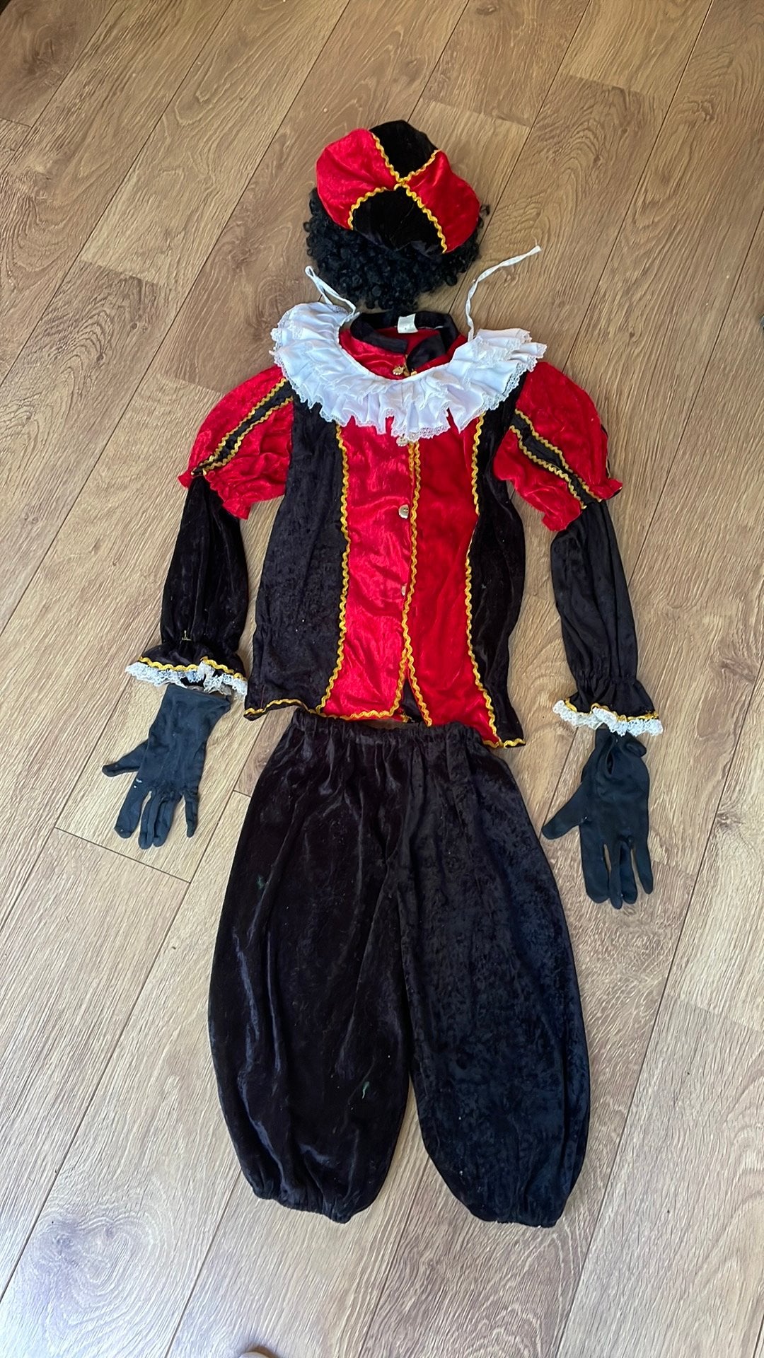 Mooie pietenpak compleet maat 158/164, Ophalen of Verzenden, Zo goed als nieuw