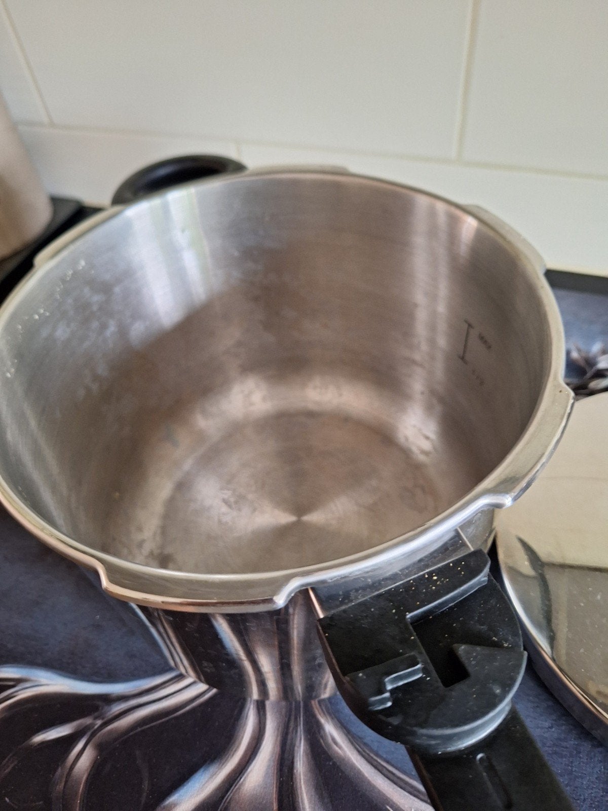 Snelkookpan pan zo goed als nieuw, Ophalen, Zo goed als nieuw, Rvs