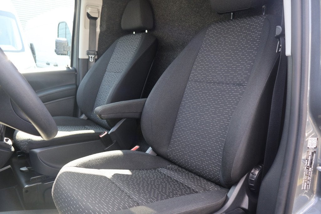 Mercedes-Benz Vito 110 CDI Lang Airco Navigatie 16dkm, Auto's, Gebruikt, Euro 6, 4 cilinders, 2000 kg