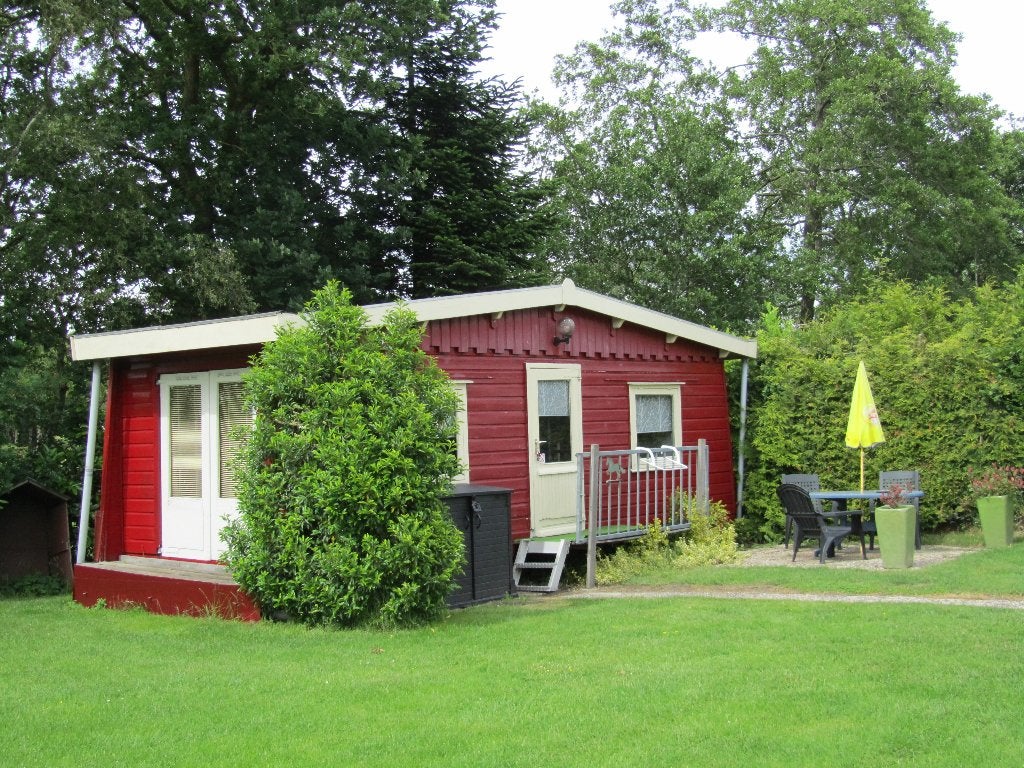 Chalet te huur voor twee personen., Vakantie, Vakantiehuizen | Nederland, 2 slaapkamers, Friesland, Chalet, Bungalow of Caravan