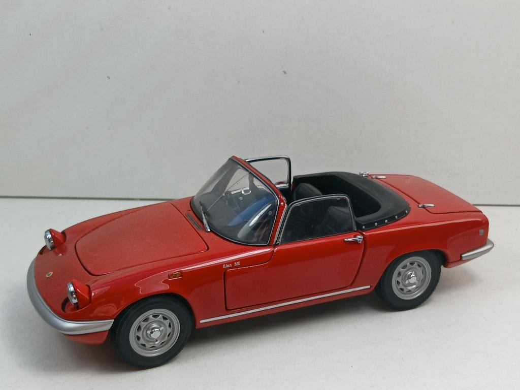 sun star 1/18 lotus elan cabrio, Hobby en Vrije tijd, Modelauto's | 1:18, Ophalen of Verzenden, Zo goed als nieuw, Bburago