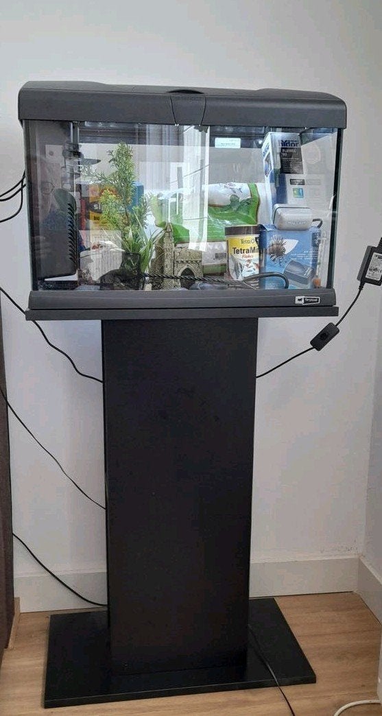 "FERPLAST" AQUARIUM MET bijpassende standaard  50-60LITER, Ophalen, Leeg aquarium