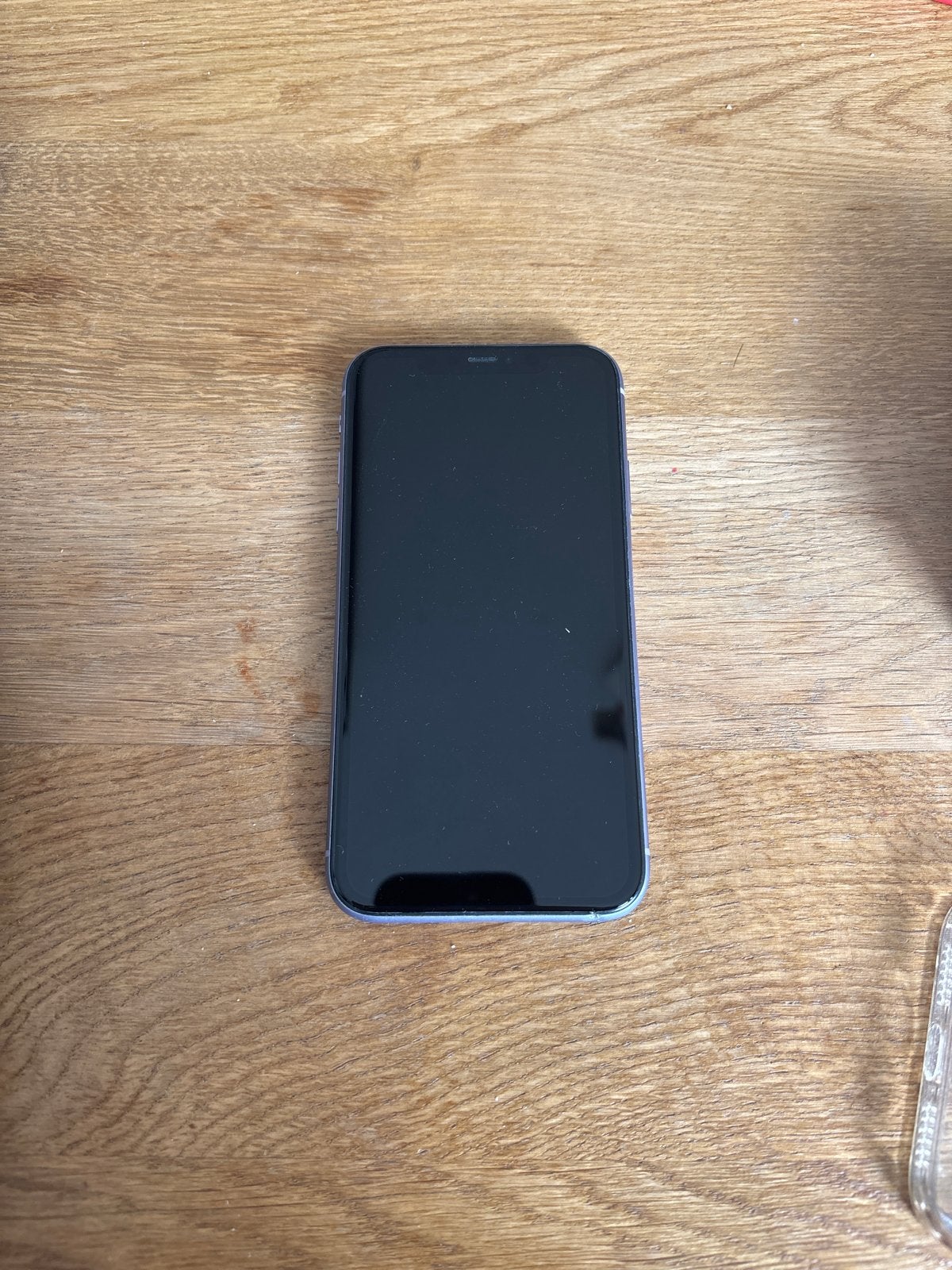 iPhone 11 64GB Lila - Z, Telecommunicatie, Ophalen, Gebruikt, Paars, IPhone 11