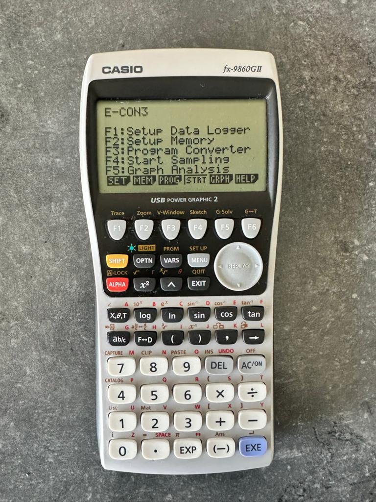Casio grafische rekenmachine Fx-9860GII, Ophalen of Verzenden, Grafische rekenmachine, Zo goed als nieuw