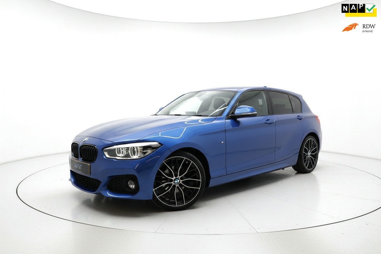 BMW 1-serie 118i M Sport Edition LEER PDC SFEER NAP, Auto's, BMW, Gebruikt, Blauw, Automatische klimaatregeling, Bedrijf
