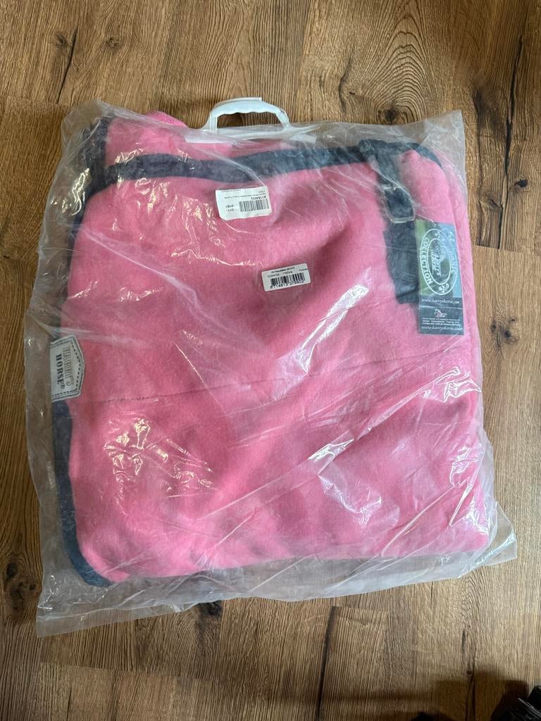 Paardendeken Harry’s horse 175 cm, Ophalen, Nieuw, Fleece, Roze
