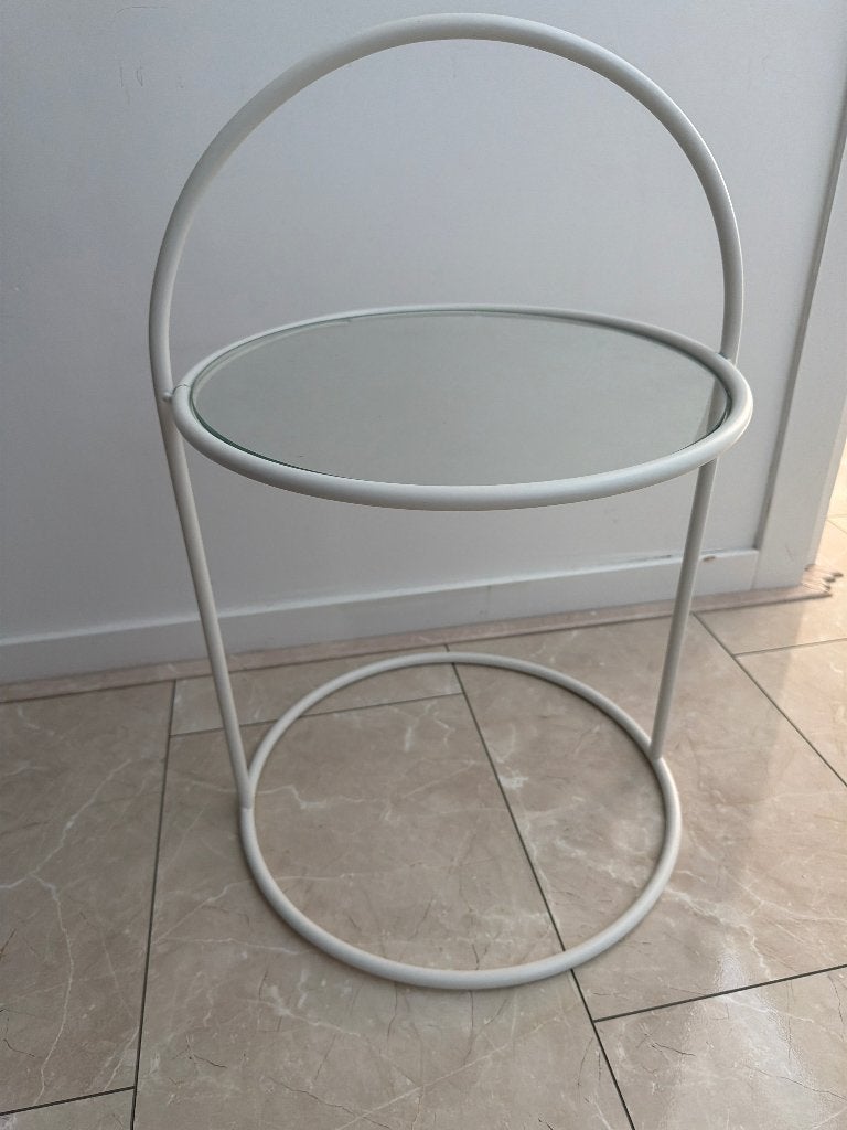 Bijzettafel, Minder dan 55 cm, Metaal of Aluminium, Rond, Zo goed als nieuw