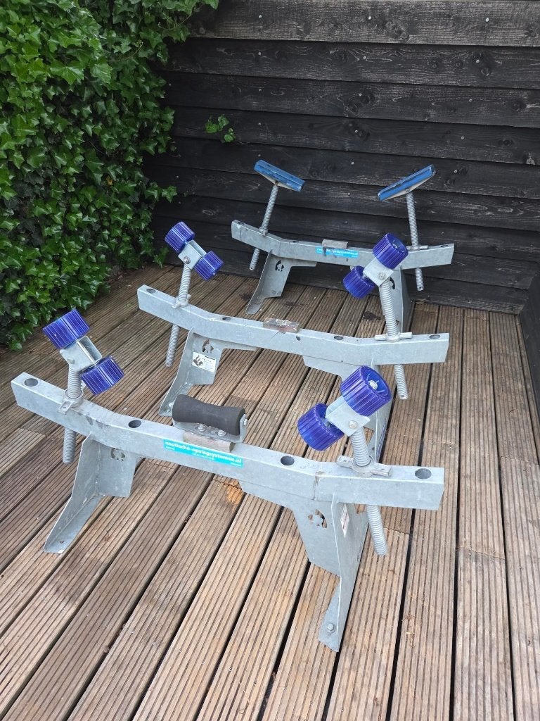 Bootbokken, bootopslag, kantelsysteem, steigerhelling, Ophalen, Zo goed als nieuw, Onderhoud en Reparatie