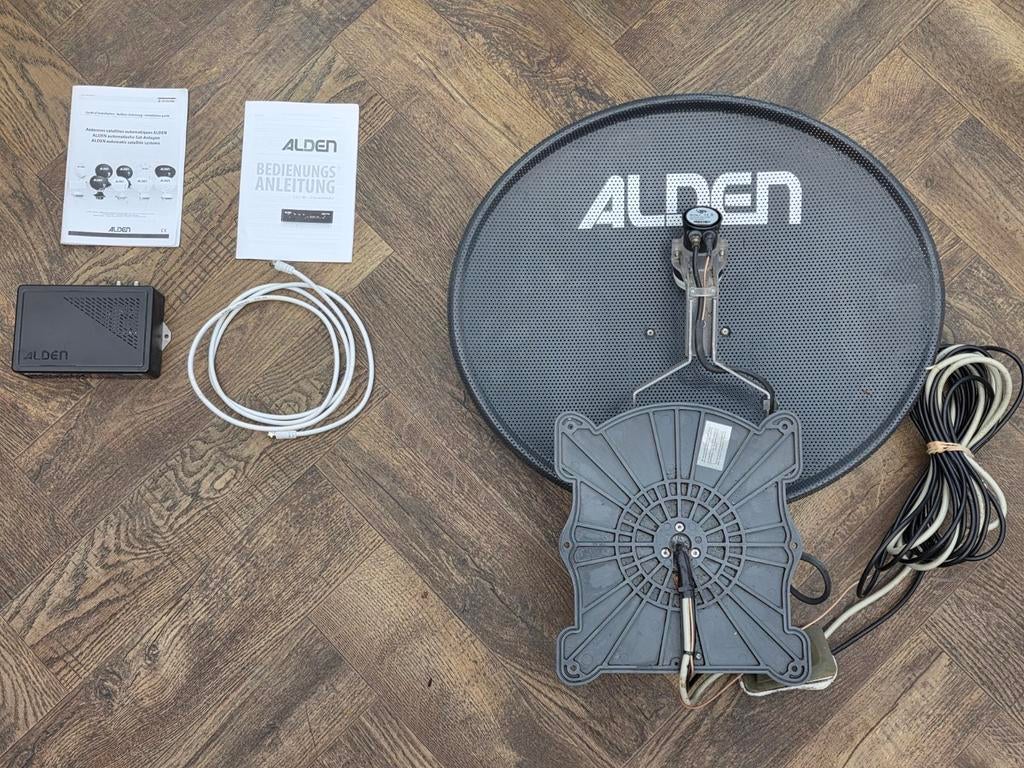 Volautomatische Alden dakschotel met SSC besturingsunit, Audio, Tv en Foto, Schotelantennes, Ophalen of Verzenden, Gebruikt, (Schotel)antenne