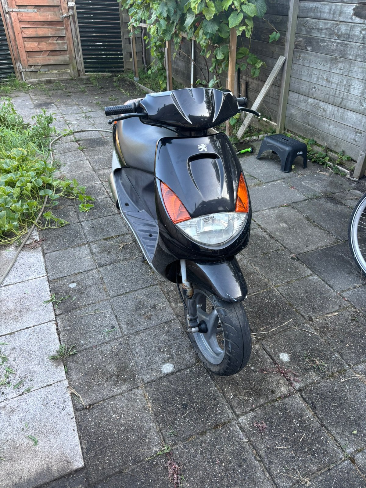 Vivacity 2 takt MOET WEG, Ophalen, Tweetakt, Maximaal 45 km/u, Zo goed als nieuw
