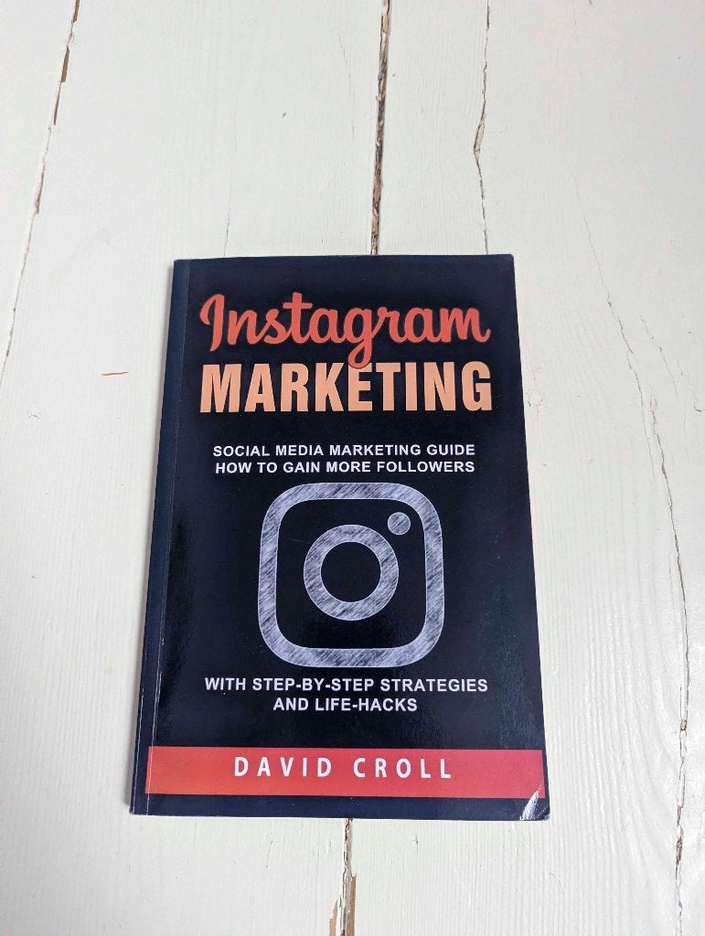 Boek Instagram marketing, Boeken, Ophalen of Verzenden, Gelezen, Economie en Marketing, David Croll
