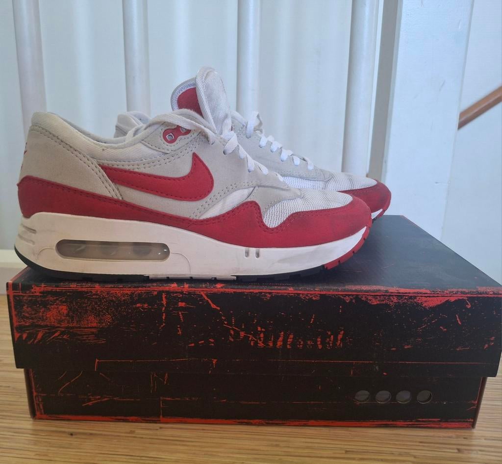 Nike AM1 '86 OG University Red Big Bubble mt.38,5 goedestaat, Overige kleuren, Nike, Ophalen of Verzenden, Sneakers of Gympen