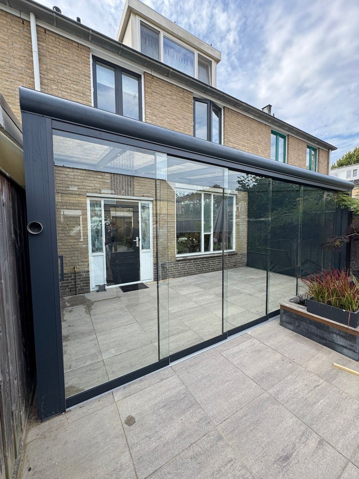 Moderne Veranda met Glazen Schuifwanden, Ophalen, Zo goed als nieuw, Veranda
