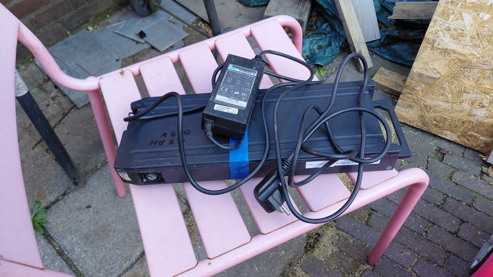 Voor de elektrische fiets van Union: oplader en accu., Gebruikt