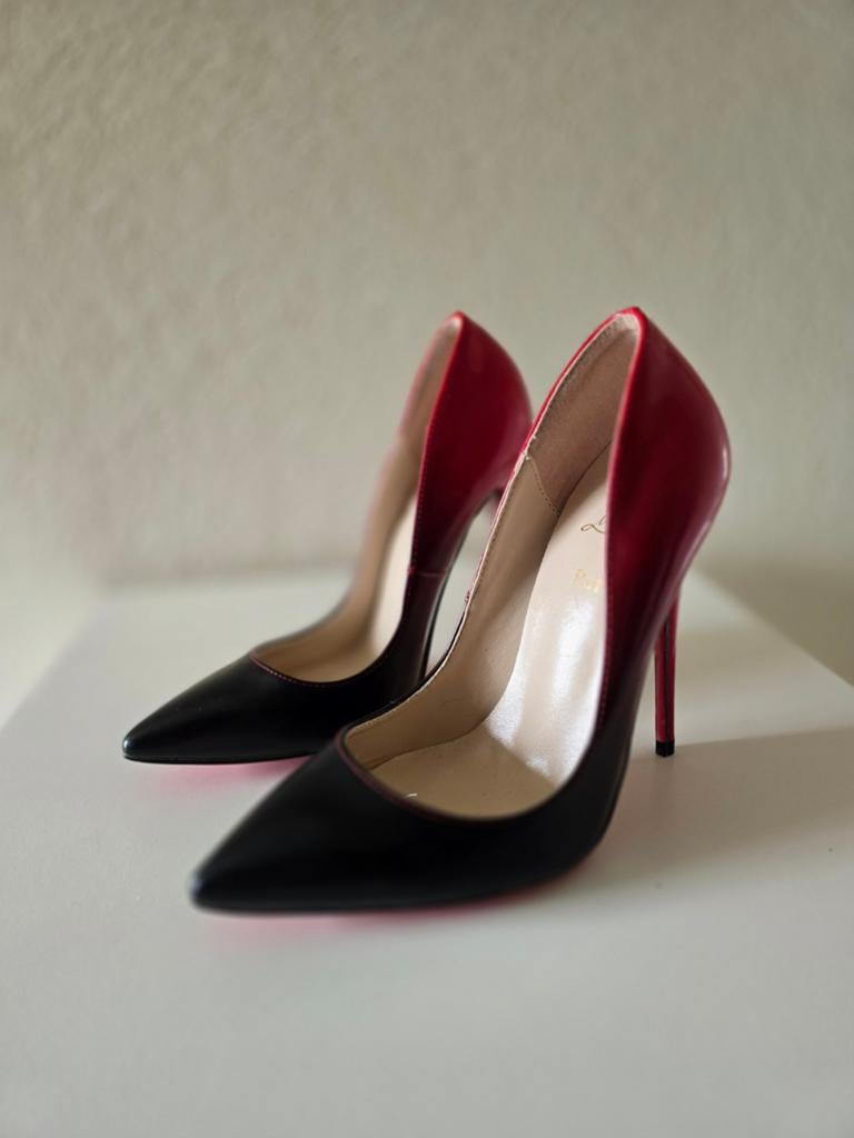 Nieuw Christian Louboutin Hakken ombre zwart rood, Kleding | Dames, Schoenen, Pumps, Zwart, Nieuw, Ophalen of Verzenden