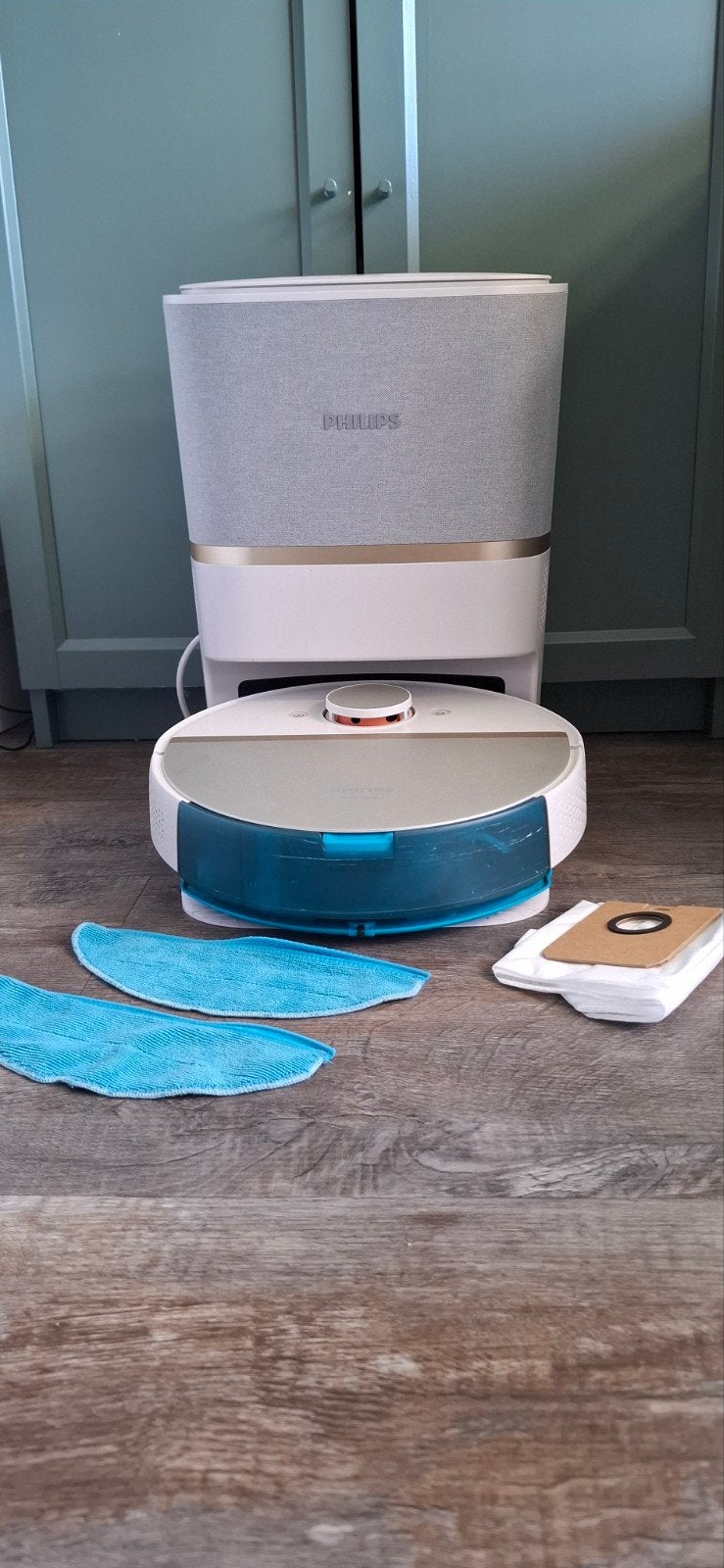 Philips 7000 Homerun Robotstofzuiger met klein defect