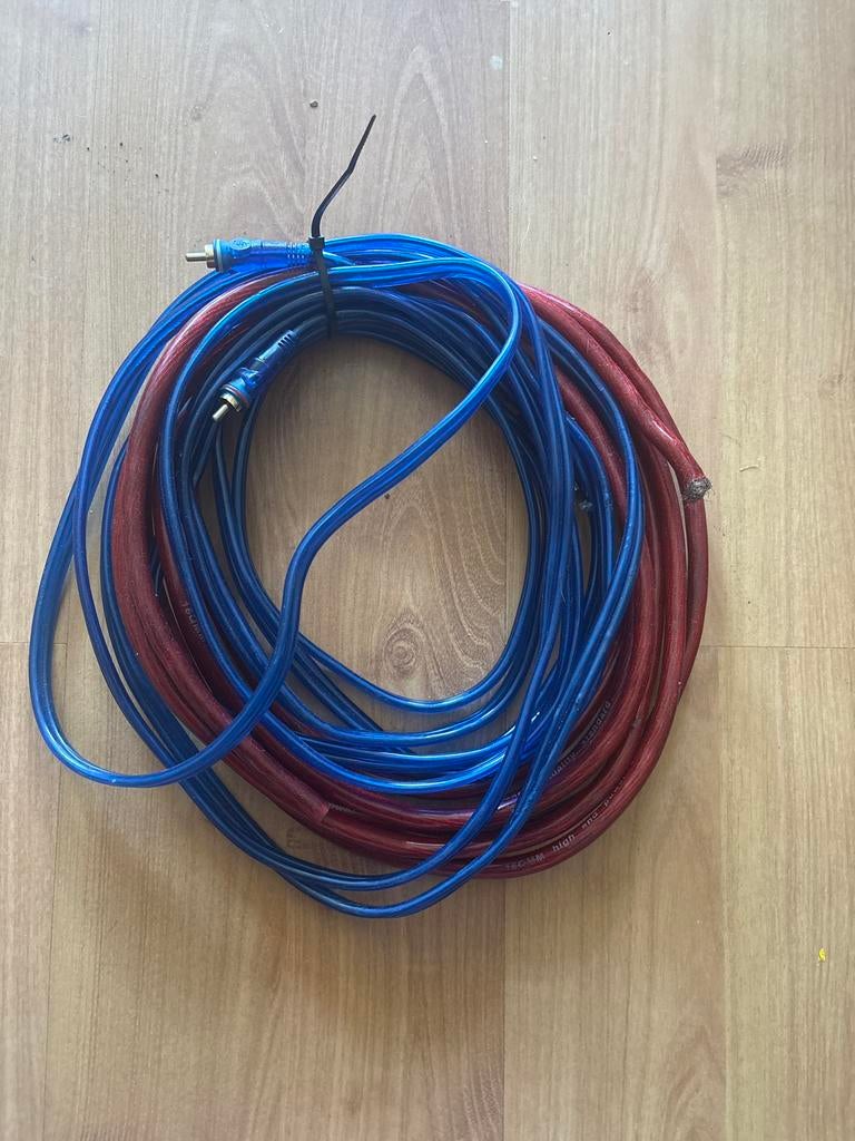 RCA Interlink en Voedingskabel Set - Gebruikt, Audio, Tv en Foto, Audiokabels en Televisiekabels, Gebruikt, Interlink-kabel, 10 meter of meer