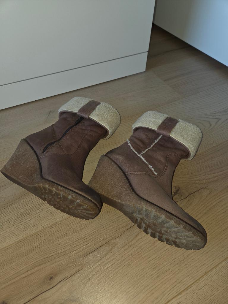 Minelli leather boots, Zwart, Ophalen of Verzenden, Zo goed als nieuw, Minelli