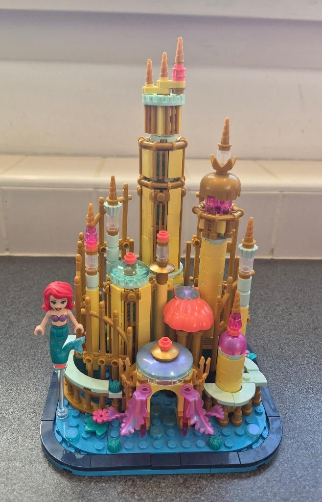 LEGO Disney Kasteel Ariel/kleine zeemeermin, Lego, Ophalen of Verzenden, Zo goed als nieuw, Disney