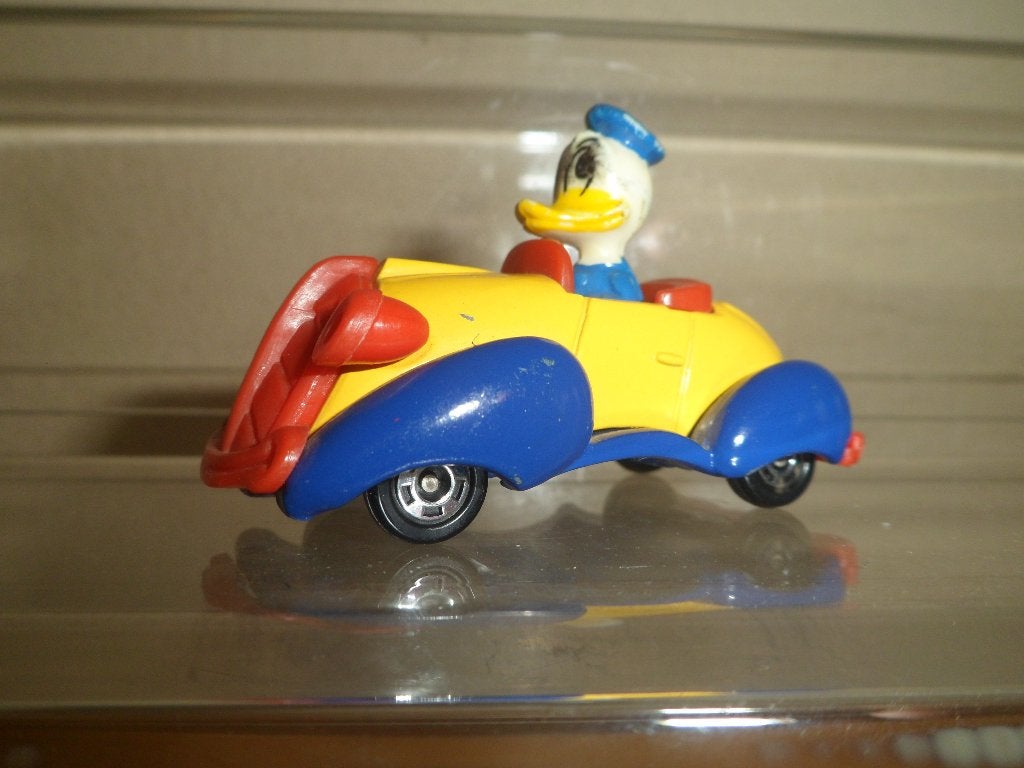 Walt disney productions Japan Donald, Verzamelen, Disney, Ophalen, Donald Duck, Zo goed als nieuw, Beeldje of Figuurtje