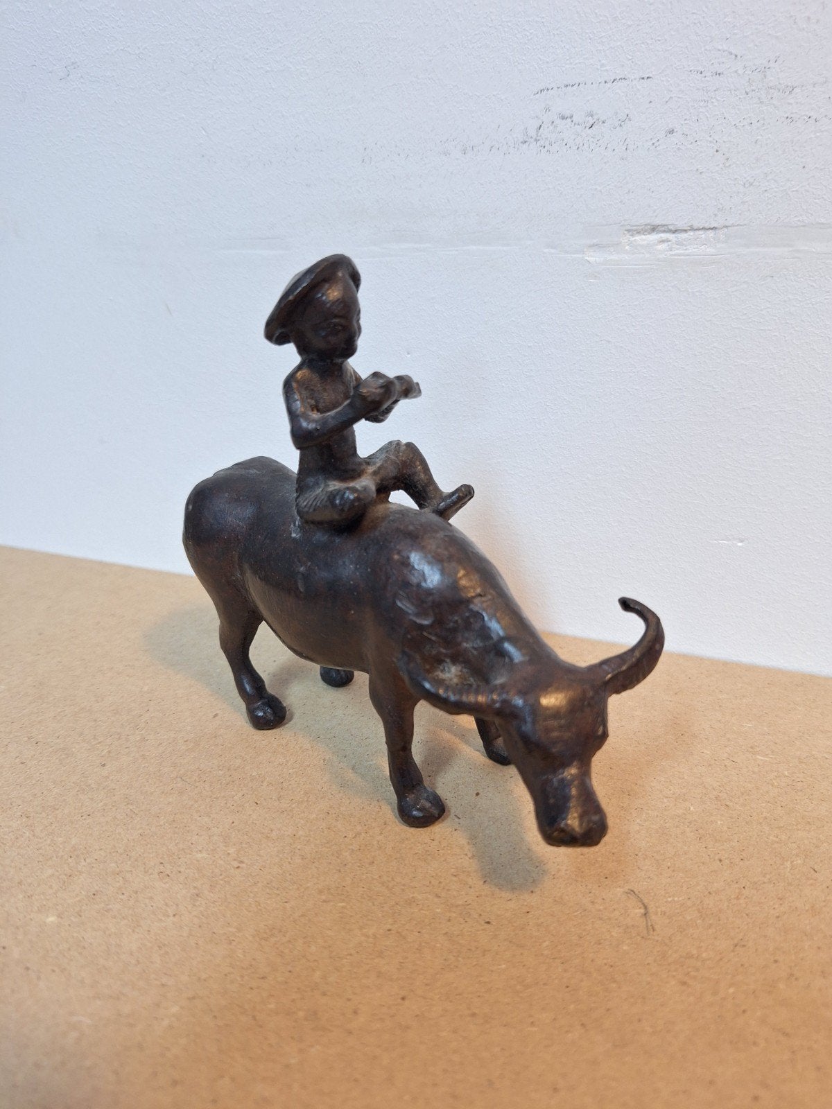 4 Aziatische bronzen beeldjes (Foo Dog, Buffel, Boeddha), Antiek en Kunst, Kunst | Niet-Westerse kunst, Ophalen of Verzenden