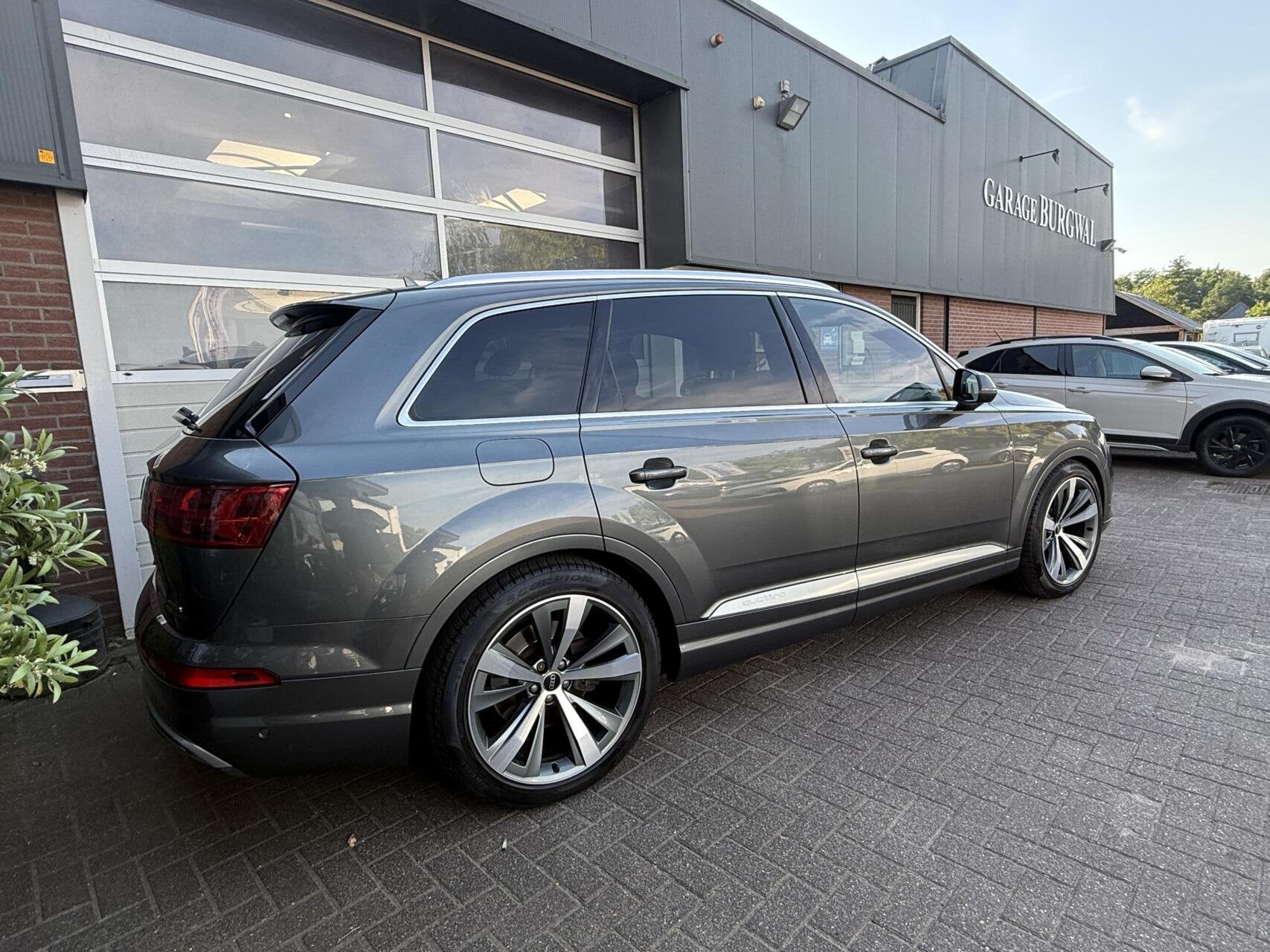 Audi Q7 3.0 TDI e-tron Quattro LUCHTV/PANO/HEAD-UP *ALL-IN P, Automaat, 12 maanden, Gebruikt, Automatische klimaatregeling