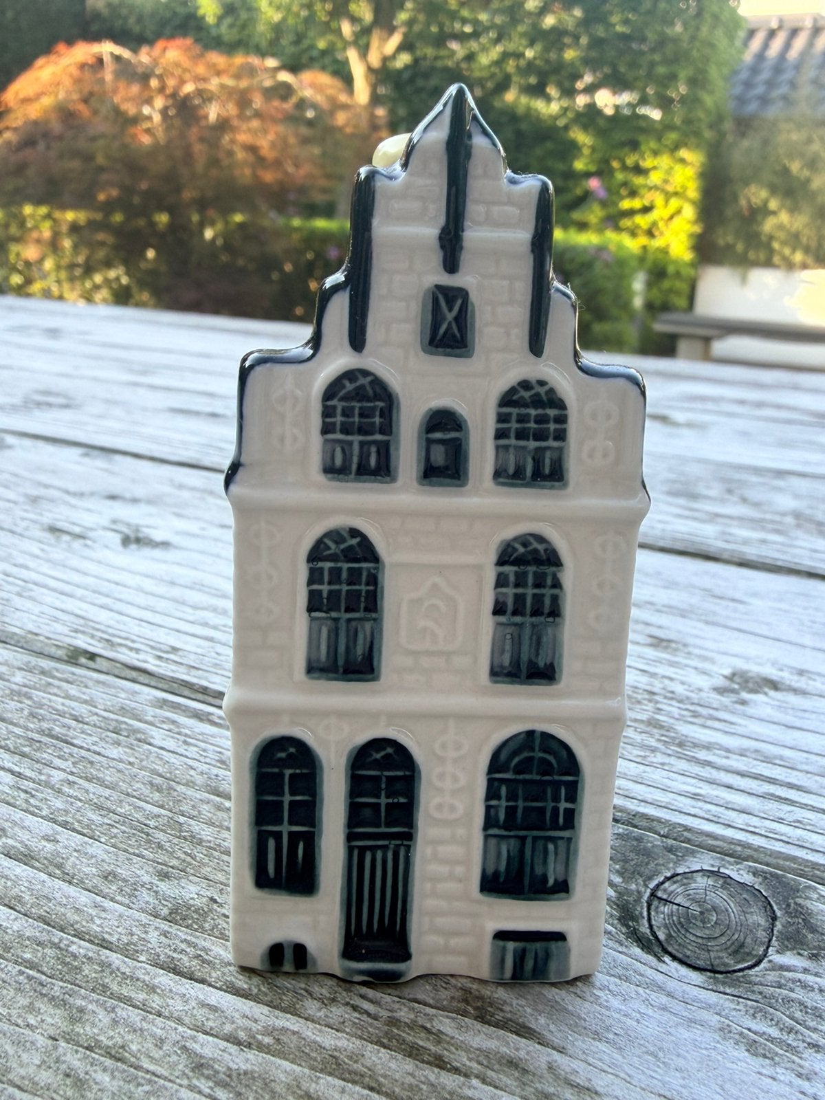 Bols KLM huisje nummer 22, Ophalen of Verzenden, Zo goed als nieuw