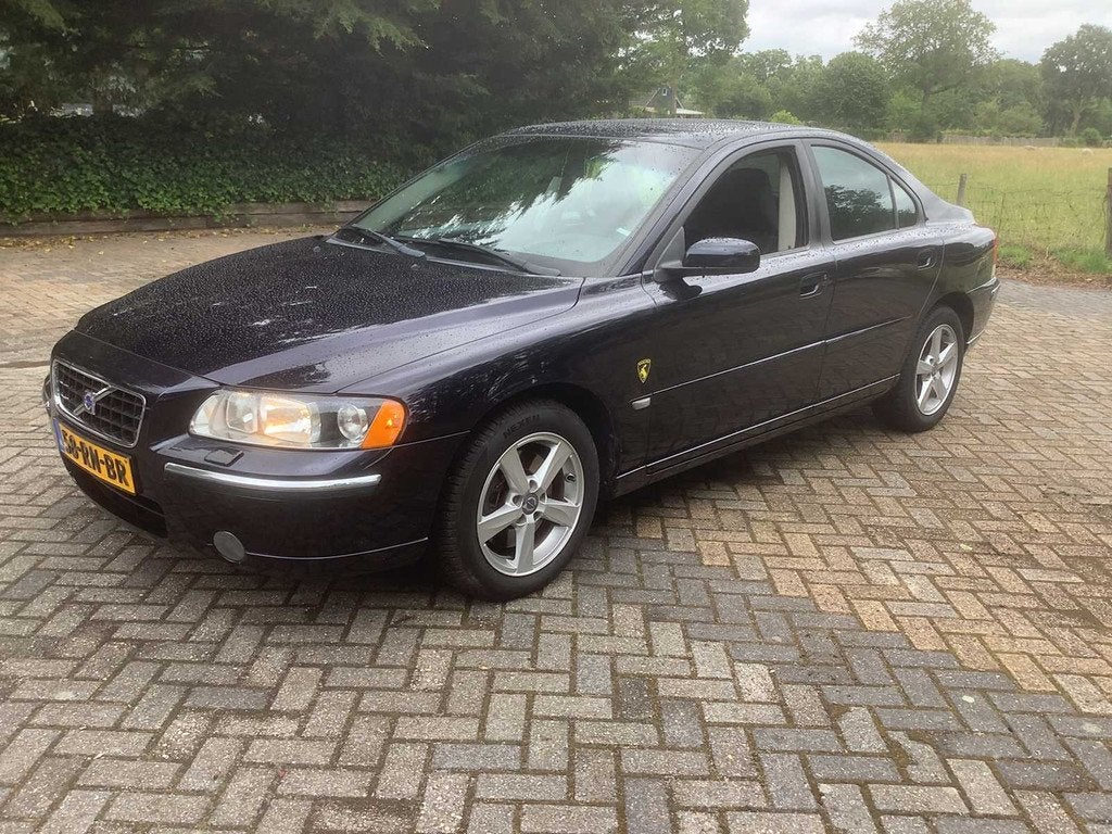 2005 Volvo S60 2.0T Summum Personenauto, Auto's, Volvo, Gebruikt, 1984 cc, Blauw, S60