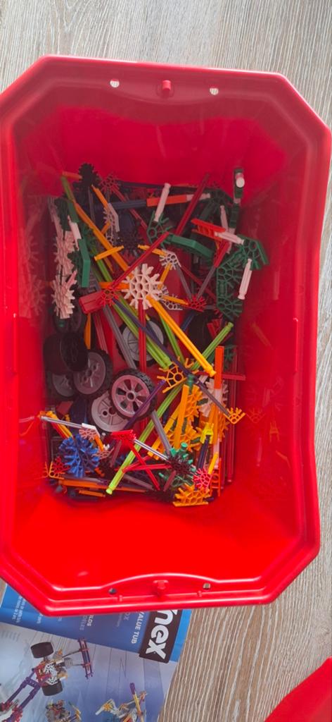 Grote doos K'nex met handleiding - 521 onderdelen, Ophalen of Verzenden, Gebruikt, K'nex