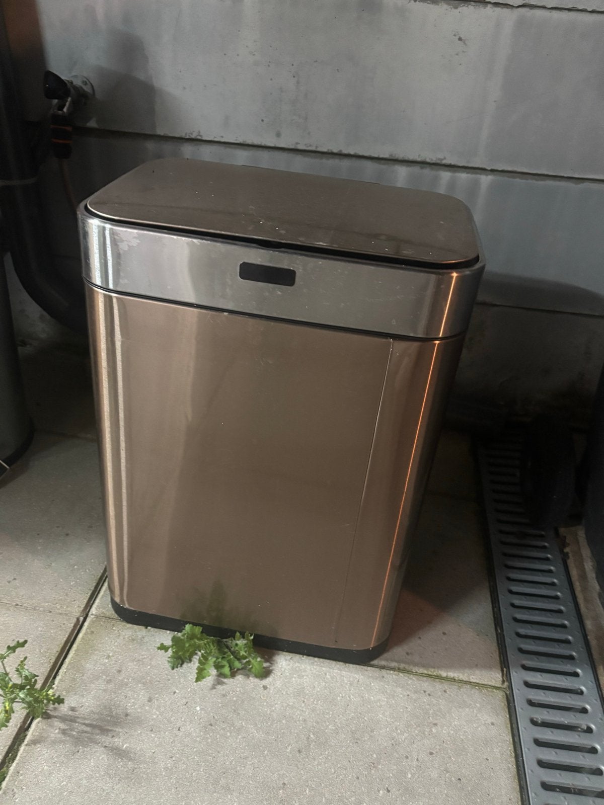 Prullenbak met sensor - RVS - Goudkleurig, Huis en Inrichting, Ophalen, Gebruikt, 40 liter of meer, Rvs