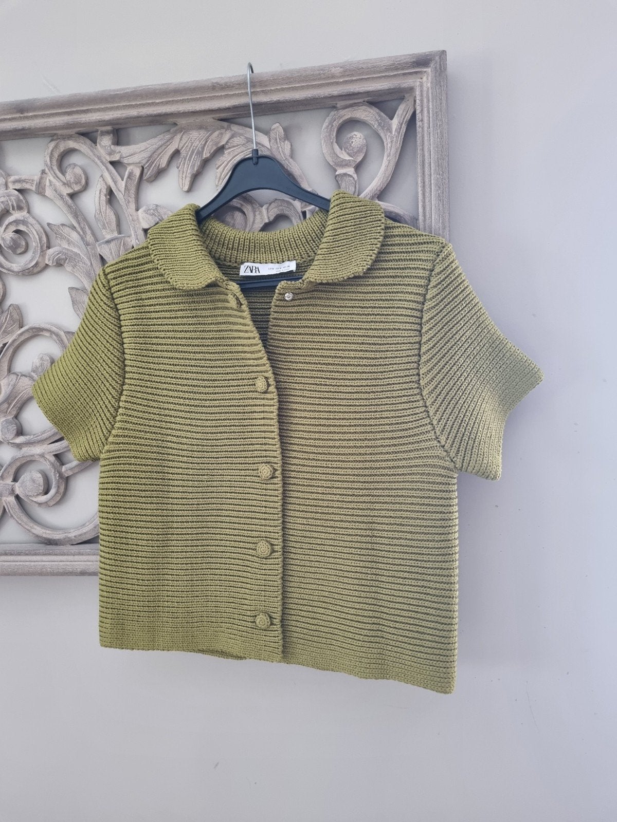 Vestje in Olijfgroen  " Zara", Kleding | Dames, Zara, Ophalen of Verzenden, Zo goed als nieuw, Korte mouw
