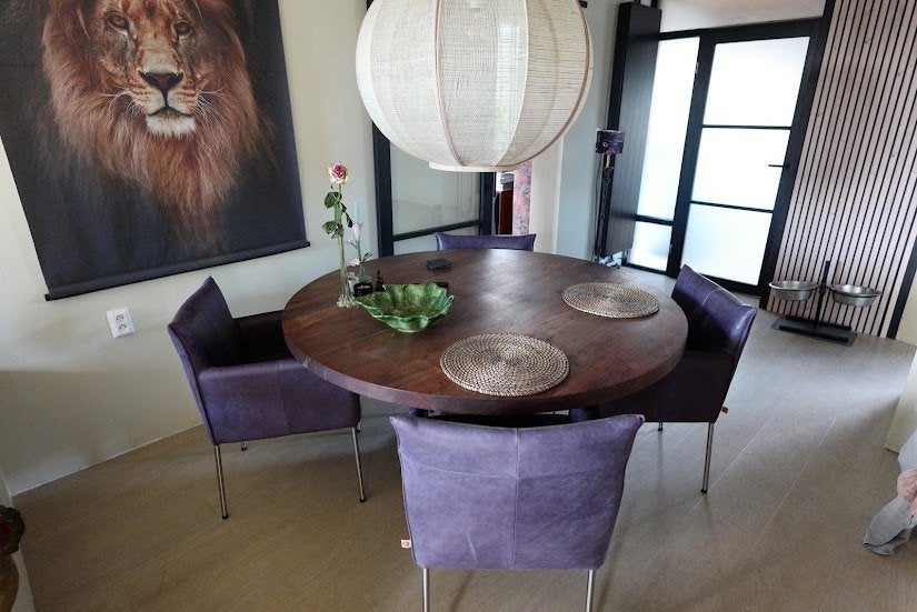 Bruuts ronde eettafel massief hout 150cm, Ophalen, Rond, Zo goed als nieuw, Vijf personen of meer