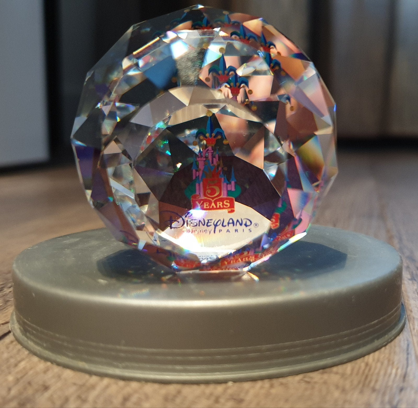 Koopje!!! 2X Swarovski Disneyland Paris 5 Years Anniversary, Verzamelen, Verzenden, Nieuw, Huisaccessoire