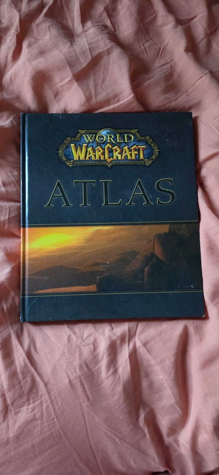 World of Warcraft Atlas, Gelezen, Overige atlassen, Ophalen of Verzenden, 1800 tot 2000
