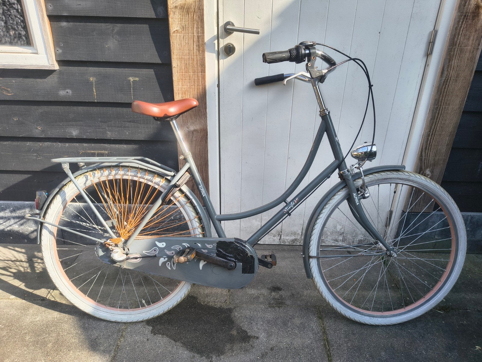 Alpina Tingle, grijs, 26 inch, Ophalen, Gebruikt, 26 inch of meer, Handrem